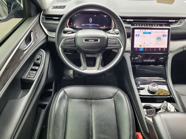 Used 2021 Jeep Grand Cherokee L Limited image 16