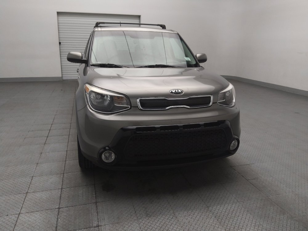 Used 2016 Kia Soul + FWD image 14