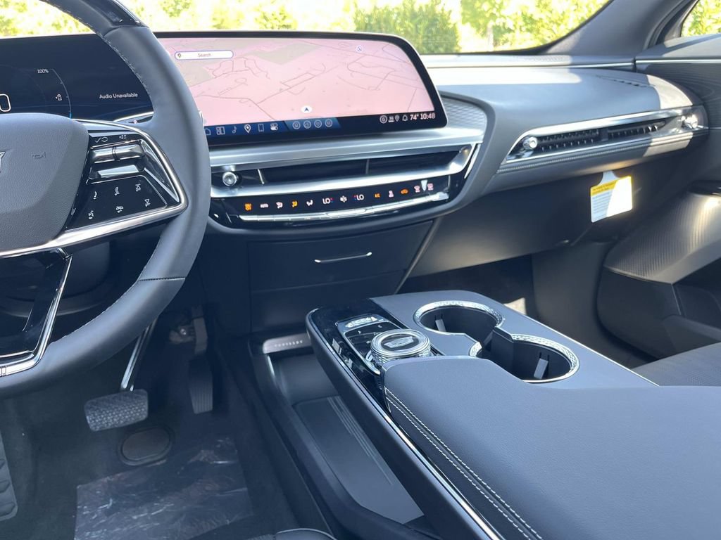 New 2026 Cadillac Lyriq Premium Luxury AWD/4WD image 15