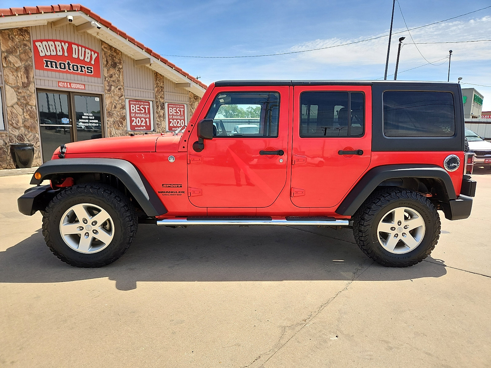 Used 2013 Jeep Wrangler Unlimited Sport image 2