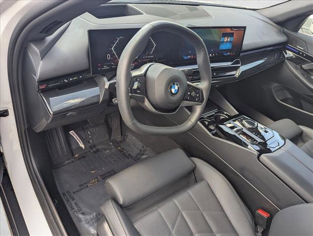 Certified 2024 BMW 530i w/ Premium Package RWD image 10