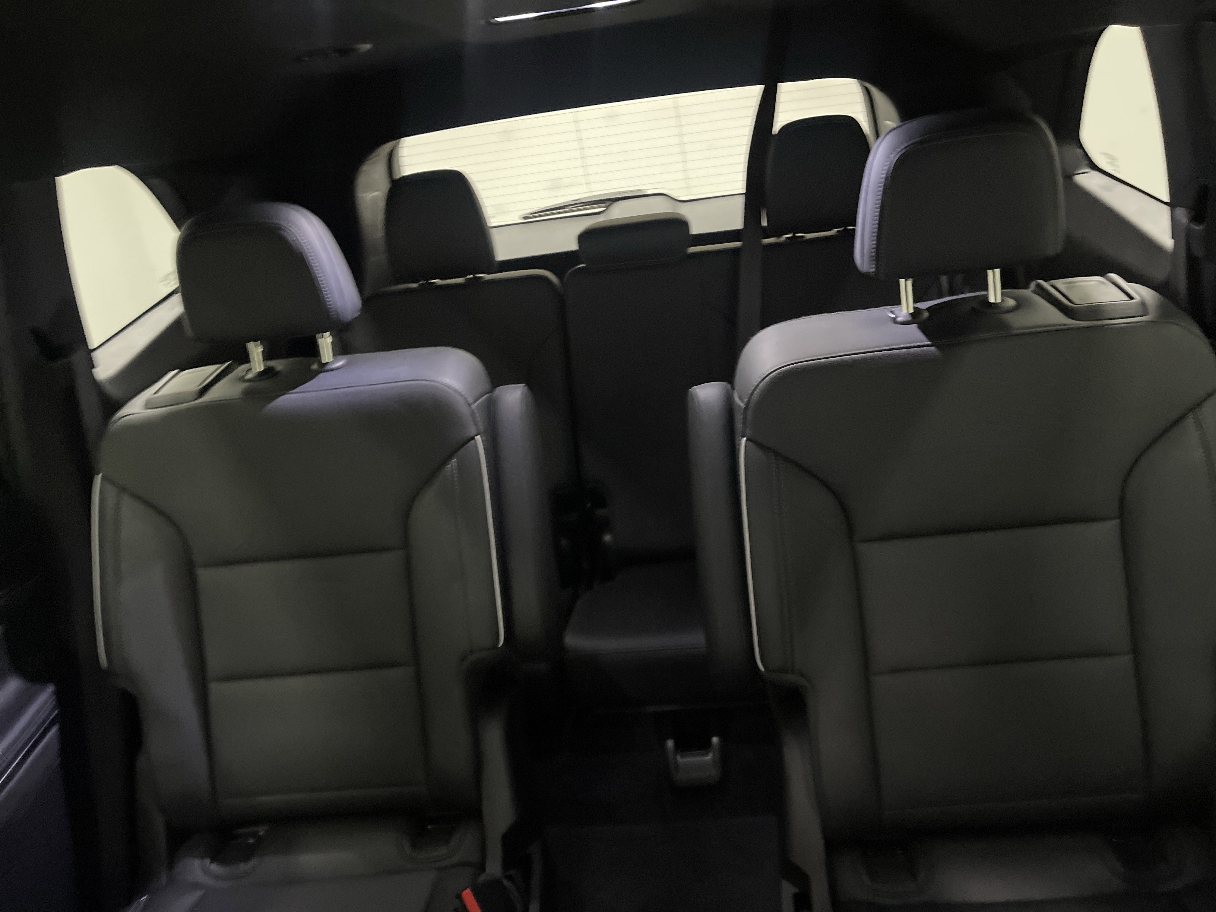 Used 2025 Buick Enclave Preferred image 11