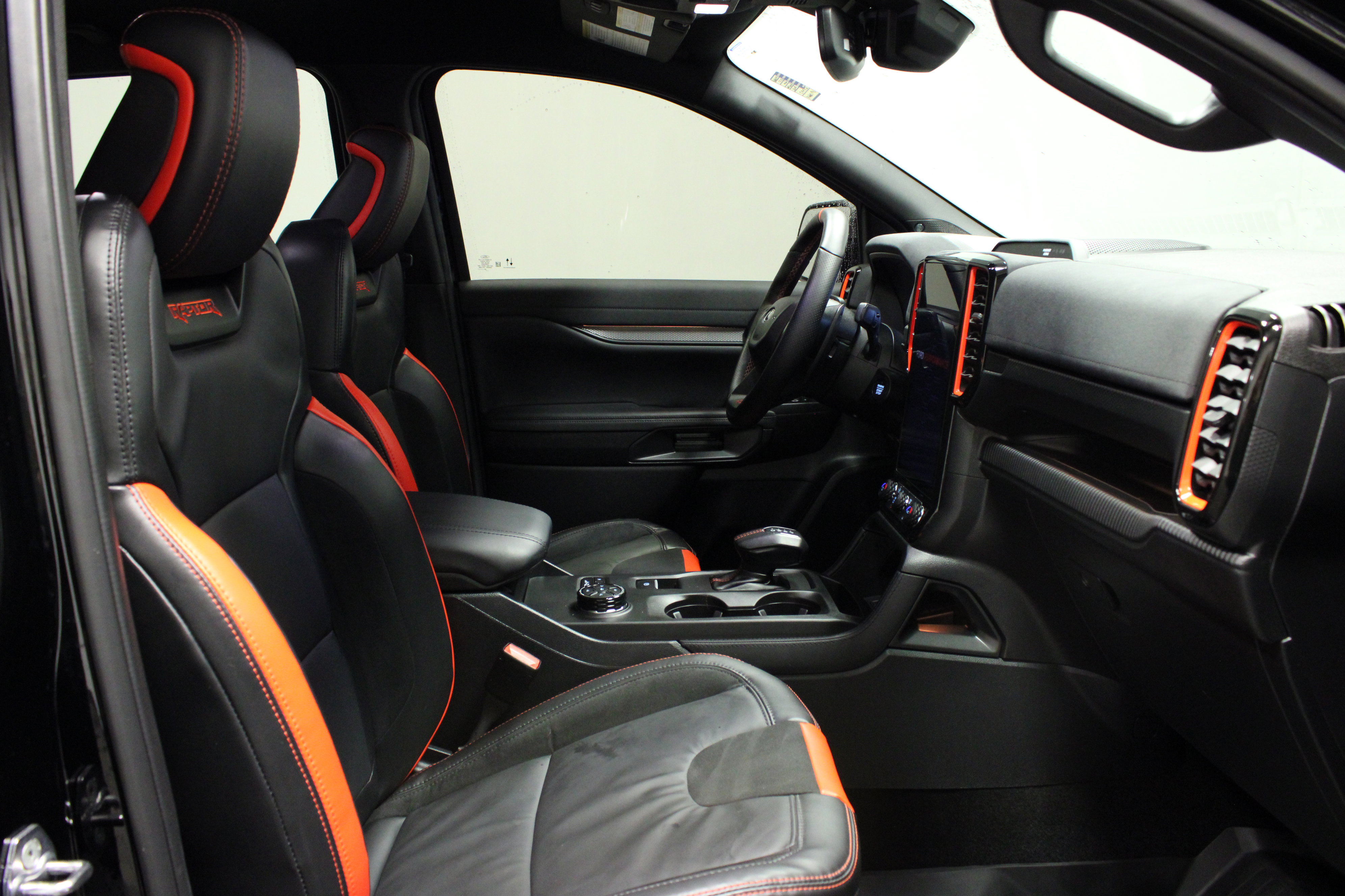 Used 2024 Ford Ranger Raptor image 17