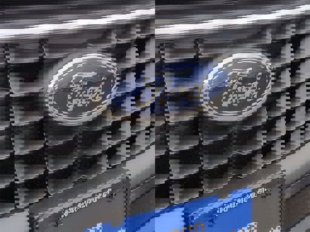 New 2025 Ford Escape Active w/ Cold Weather Package image 12