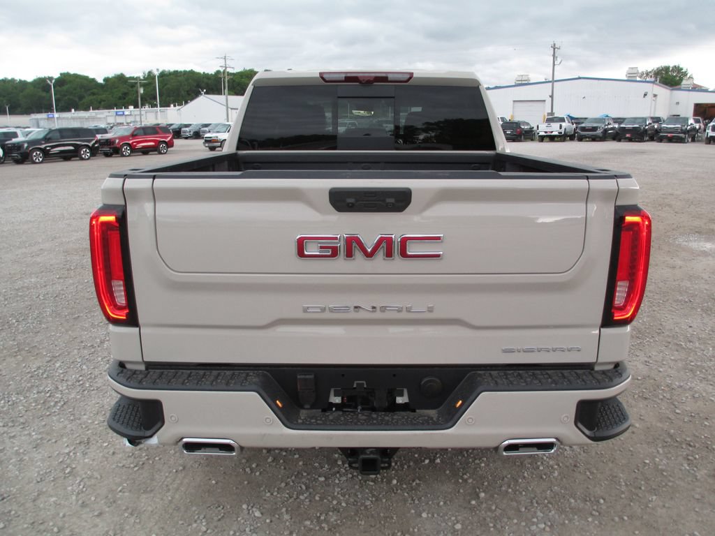 New 2026 GMC Sierra 1500 Denali w/ Denali Reserve Package AWD/4WD image 7