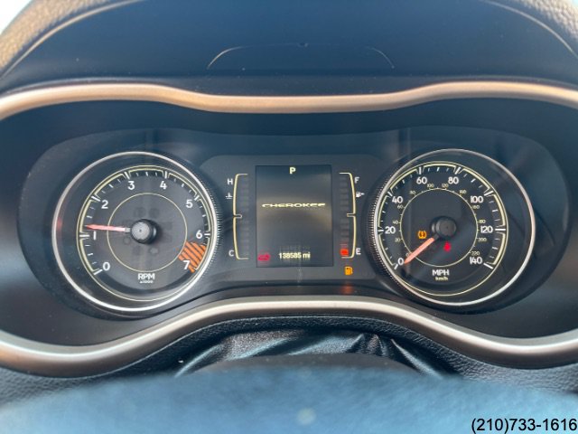 Used 2014 Jeep Cherokee Latitude FWD image 20