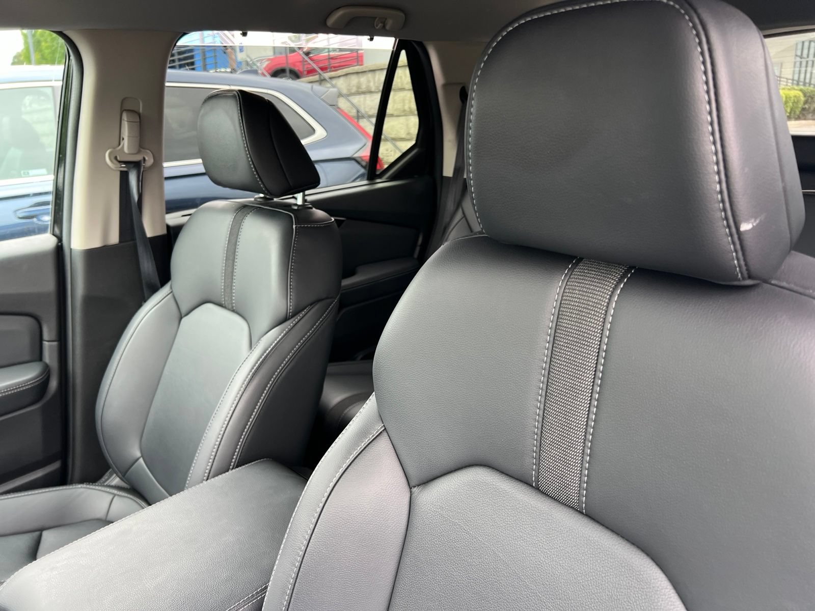 Used 2023 Honda Pilot EX-L image 6