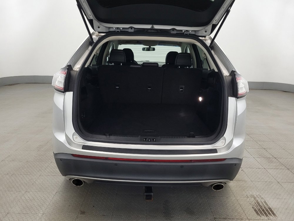Used 2018 Ford Edge SEL w/ Equipment Group 201A AWD/4WD image 29