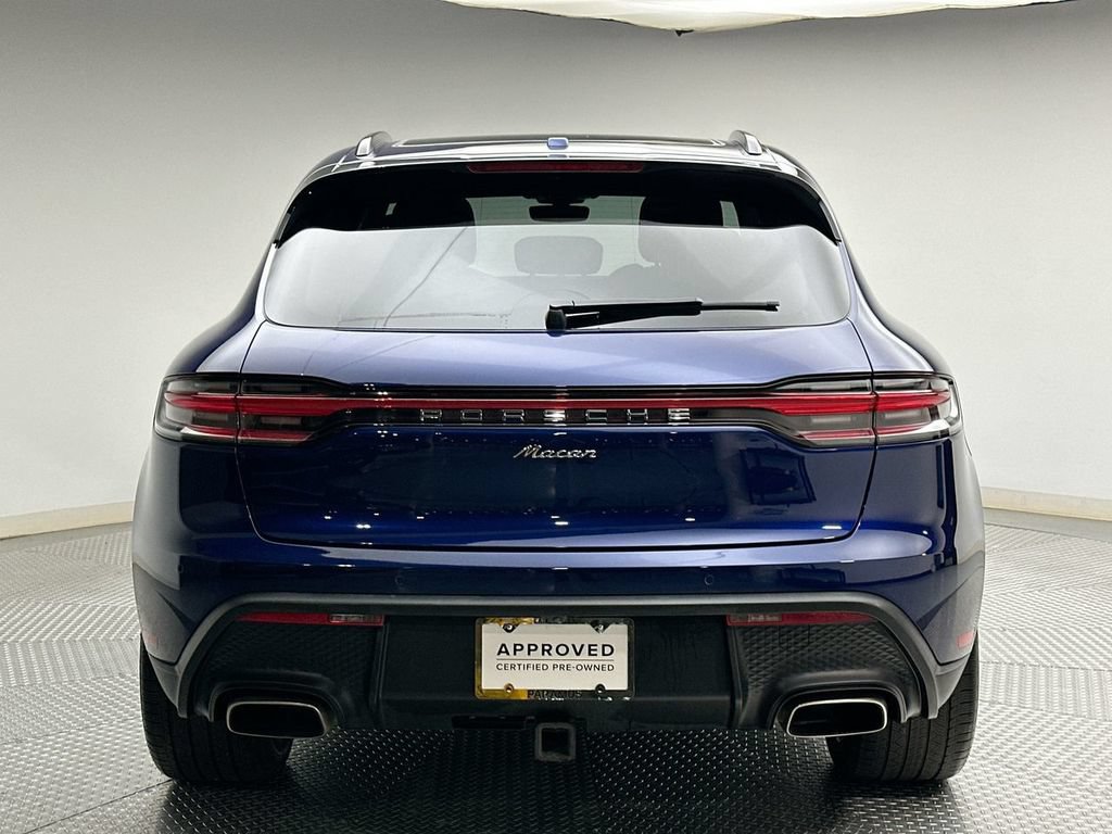 Used 2022 Porsche Macan AWD/4WD image 12