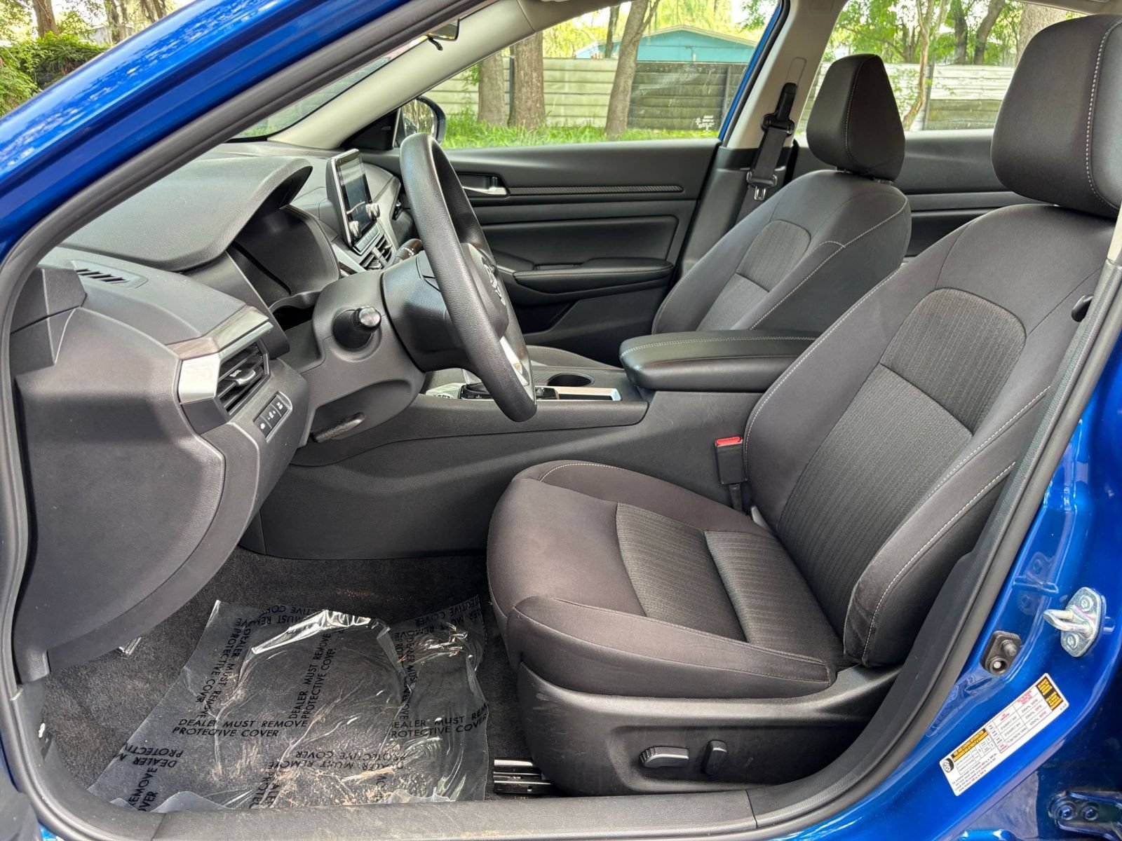Used 2025 Nissan Altima 2.5 SV FWD image 22