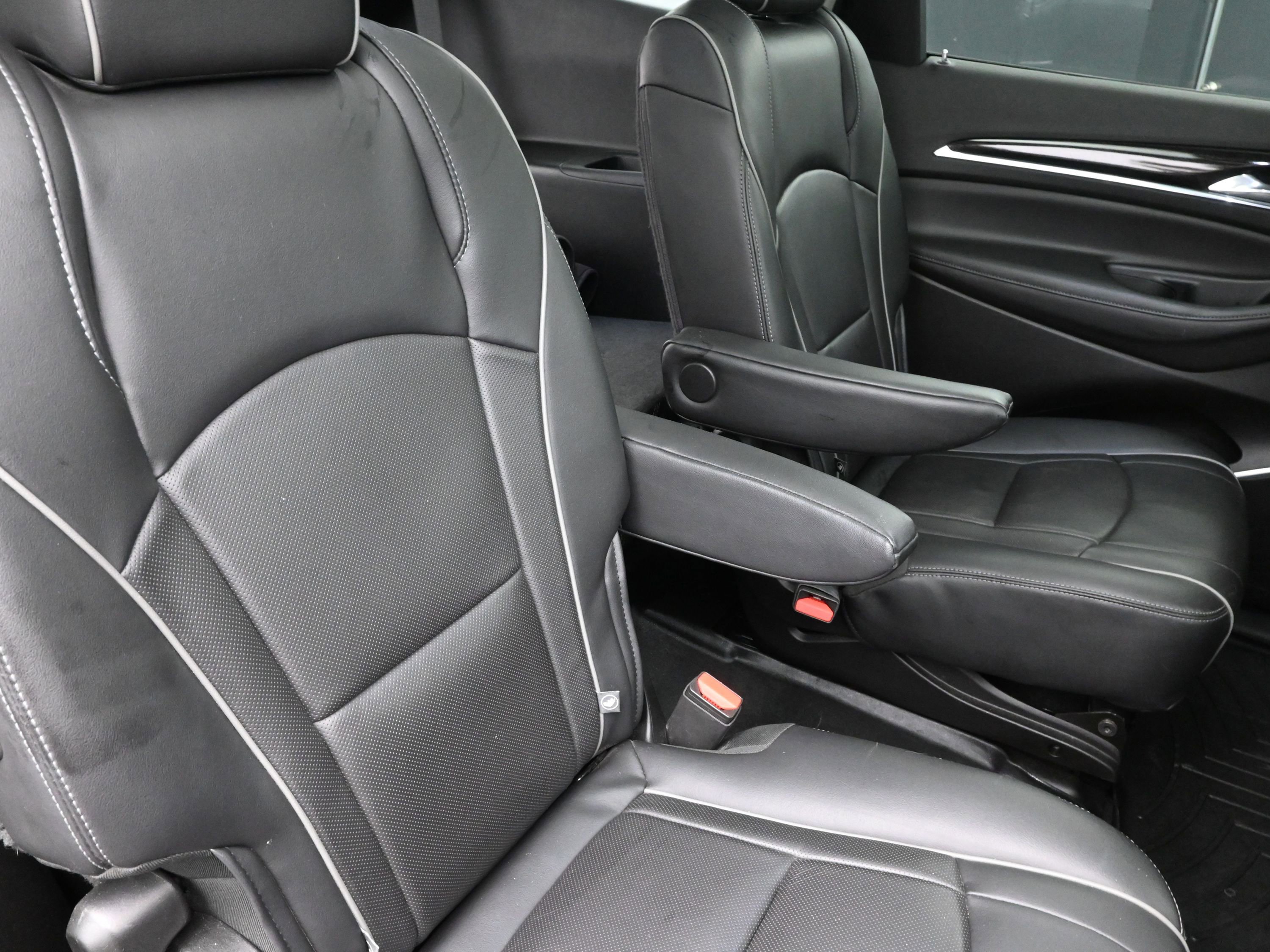 Used 2019 Buick Enclave Avenir w/ Avenir Technology Package image 27