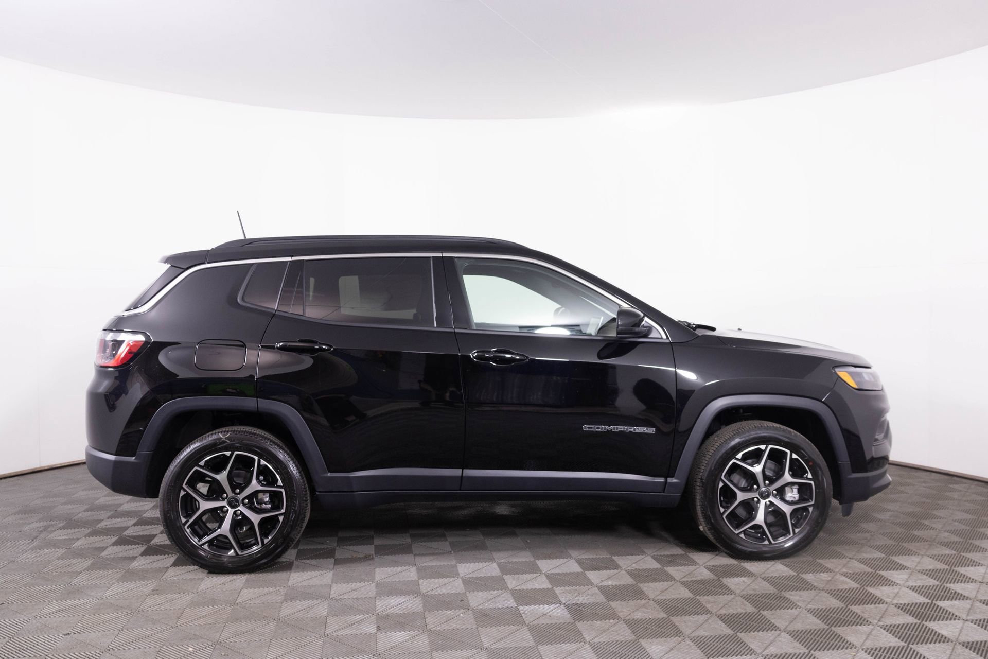 New 2026 Jeep Compass Limited image 7