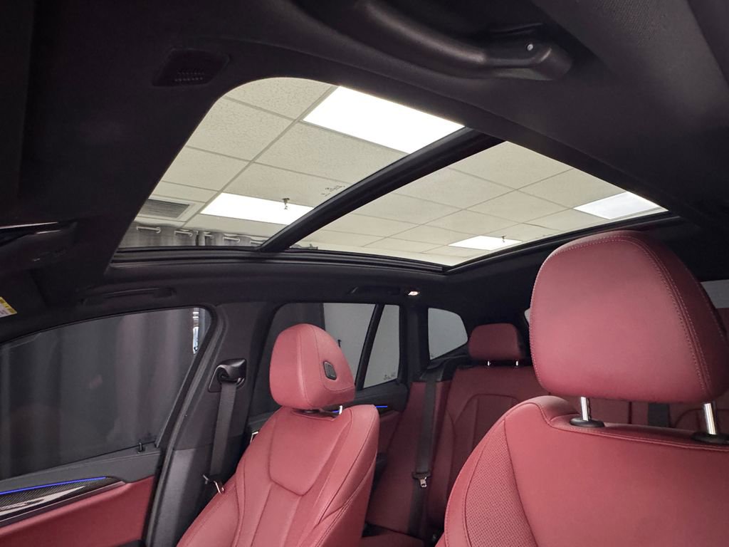 Used 2023 BMW X3 M40i w/ Premium Package image 28