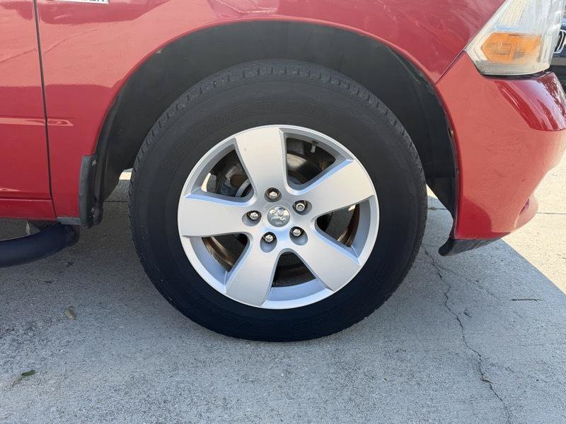 Used 2012 RAM 1500 Express RWD image 12