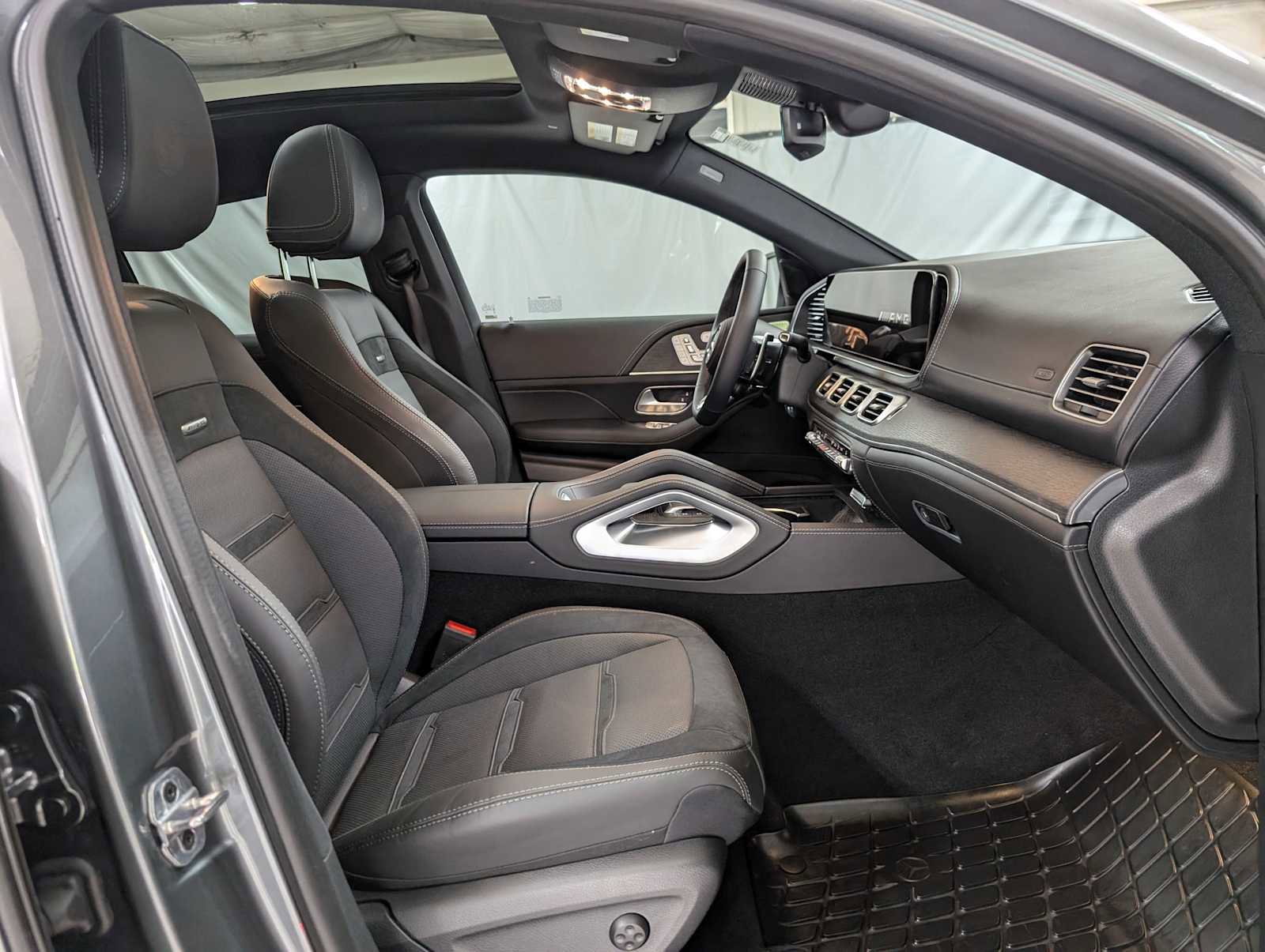 Certified 2025 Mercedes-Benz GLE 53 AMG AMG GLE 53 image 11