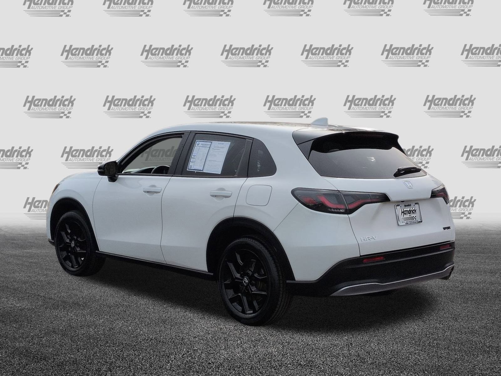 Used 2024 Honda HR-V Sport image 8