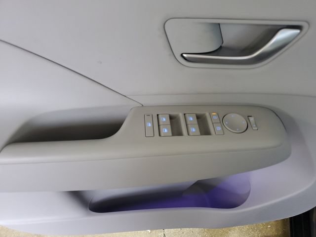 New 2026 Hyundai Kona Limited FWD image 20