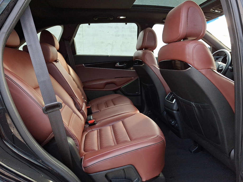Used 2016 Kia Sorento SX w/ SXL Technology Package image 15