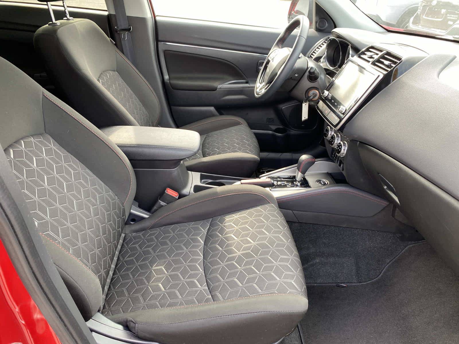 Used 2023 Mitsubishi Outlander Sport LE AWD/4WD image 23