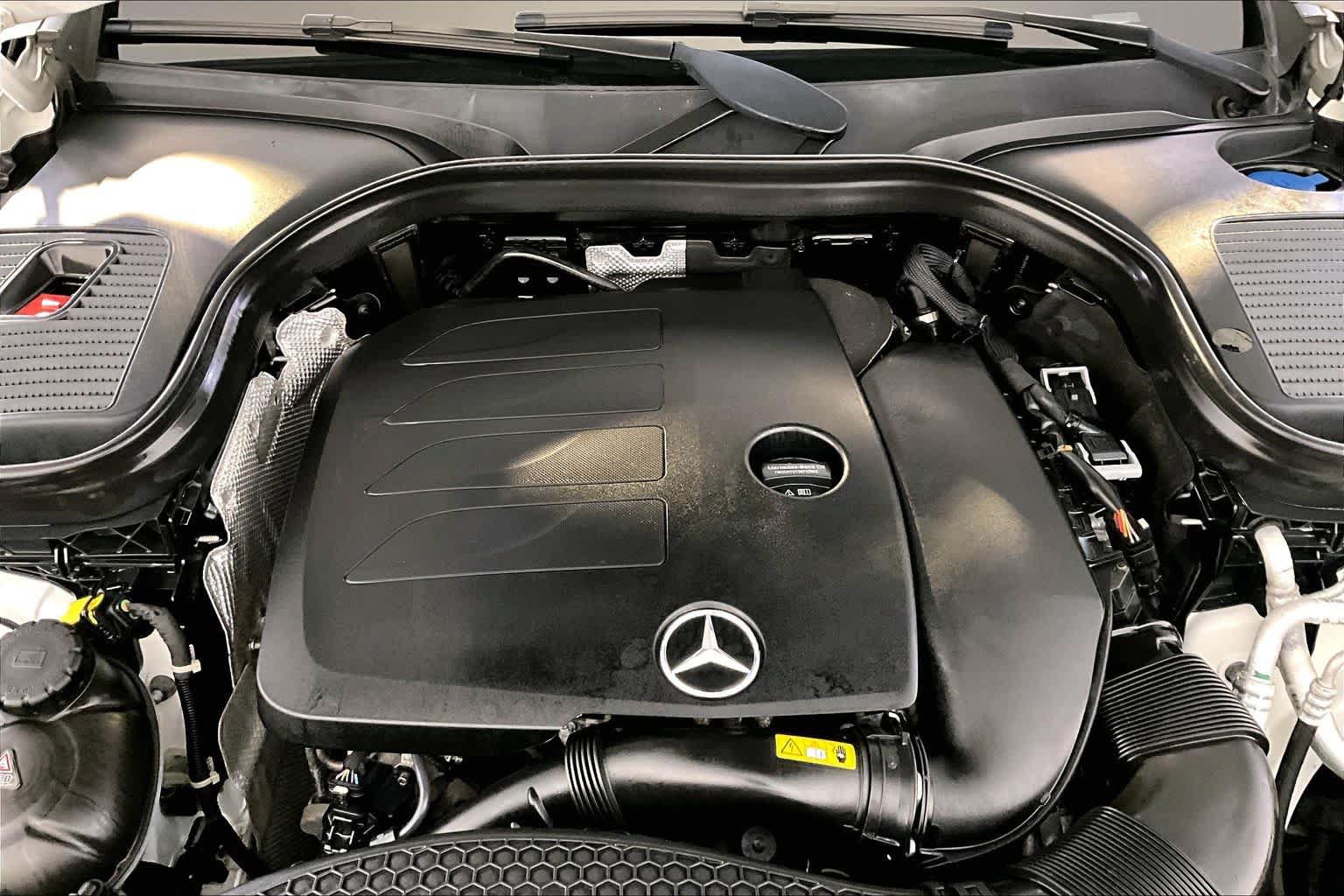 Used 2020 Mercedes-Benz GLC 300 4MATIC image 31