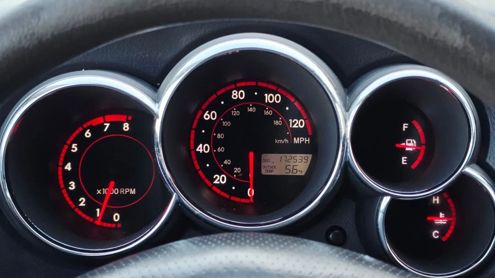 Used 2006 Toyota Matrix XR image 14