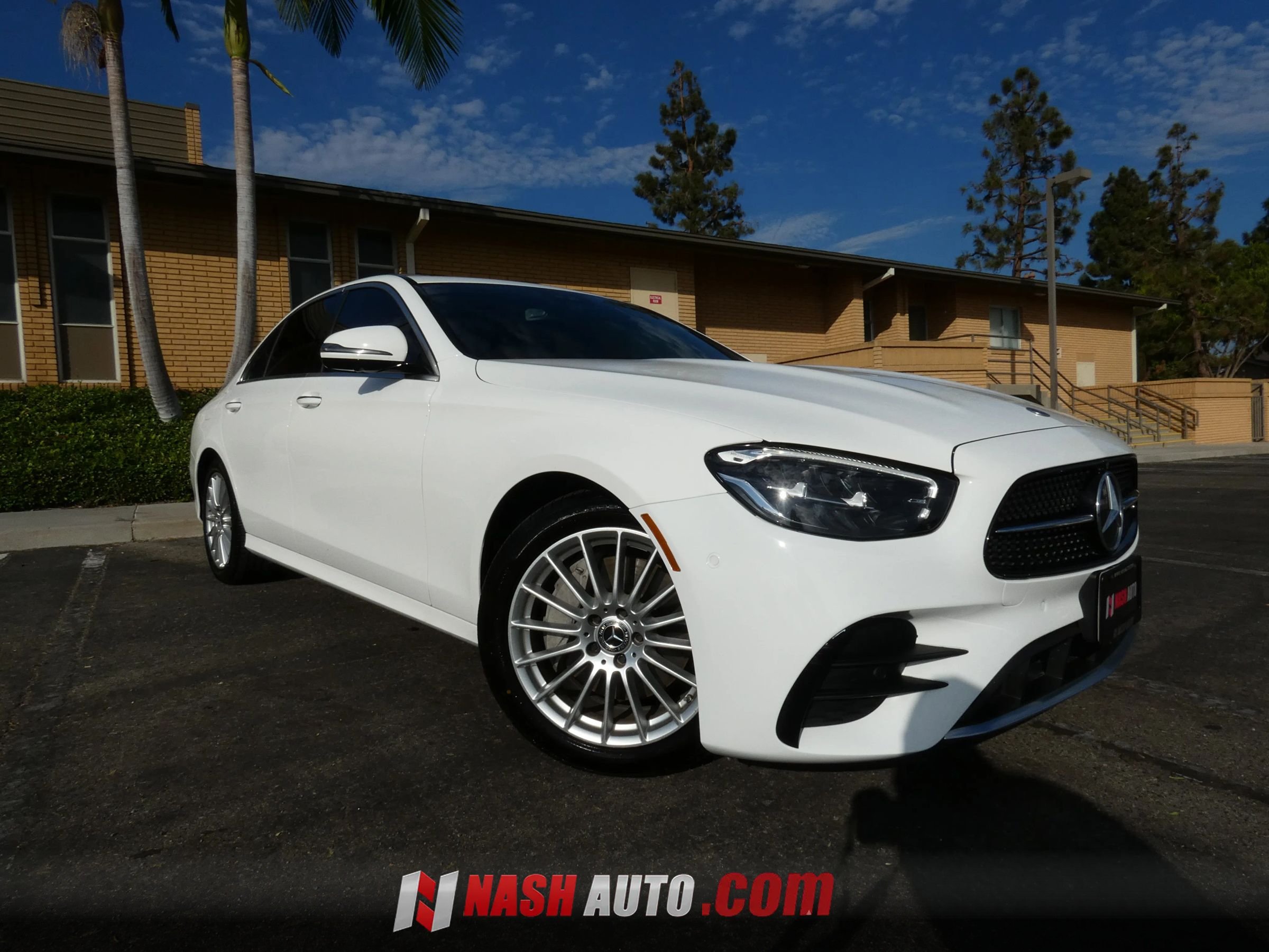 Used 2022 Mercedes-Benz E 350 Sedan image 5
