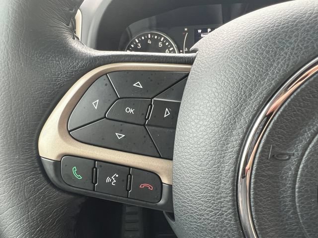 Used 2016 Jeep Renegade 75th Anniversary AWD/4WD image 17