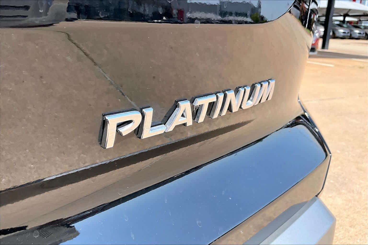 Certified 2025 Nissan Pathfinder Platinum w/ Cargo Package FWD image 9