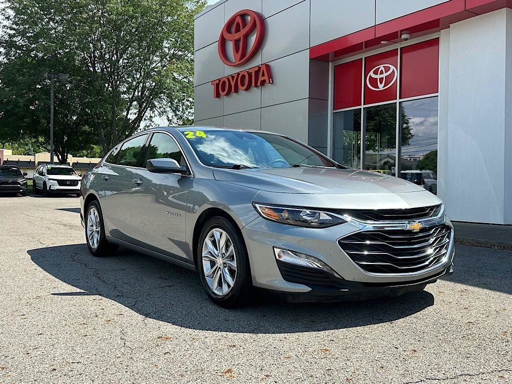 Used 2024 Chevrolet Malibu LT FWD image 8