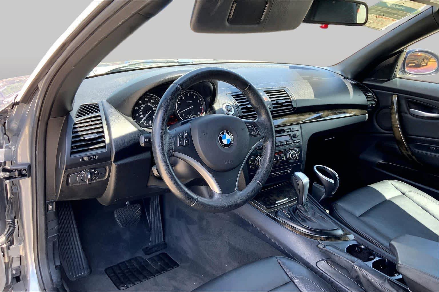 Used 2009 BMW 135i Convertible RWD image 14