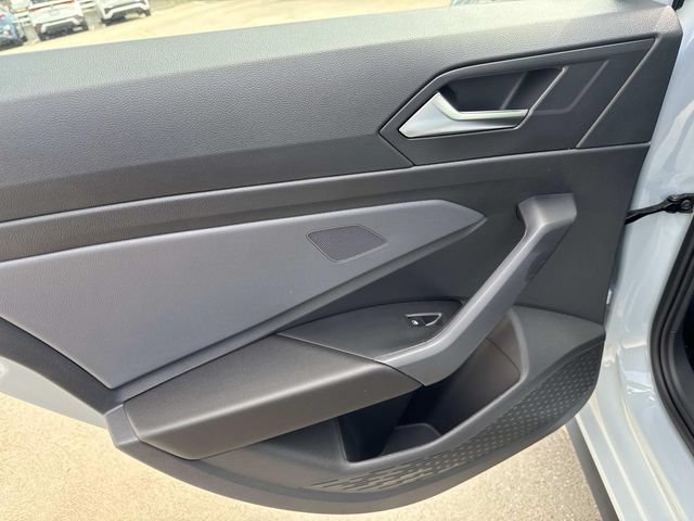 New 2026 Volkswagen Jetta GLI Autobahn FWD image 9