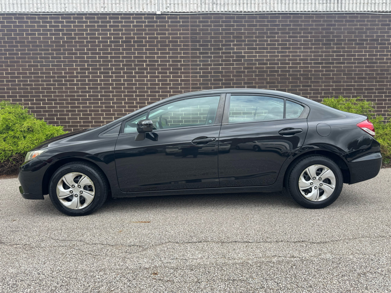 Used 2014 Honda Civic LX image 2