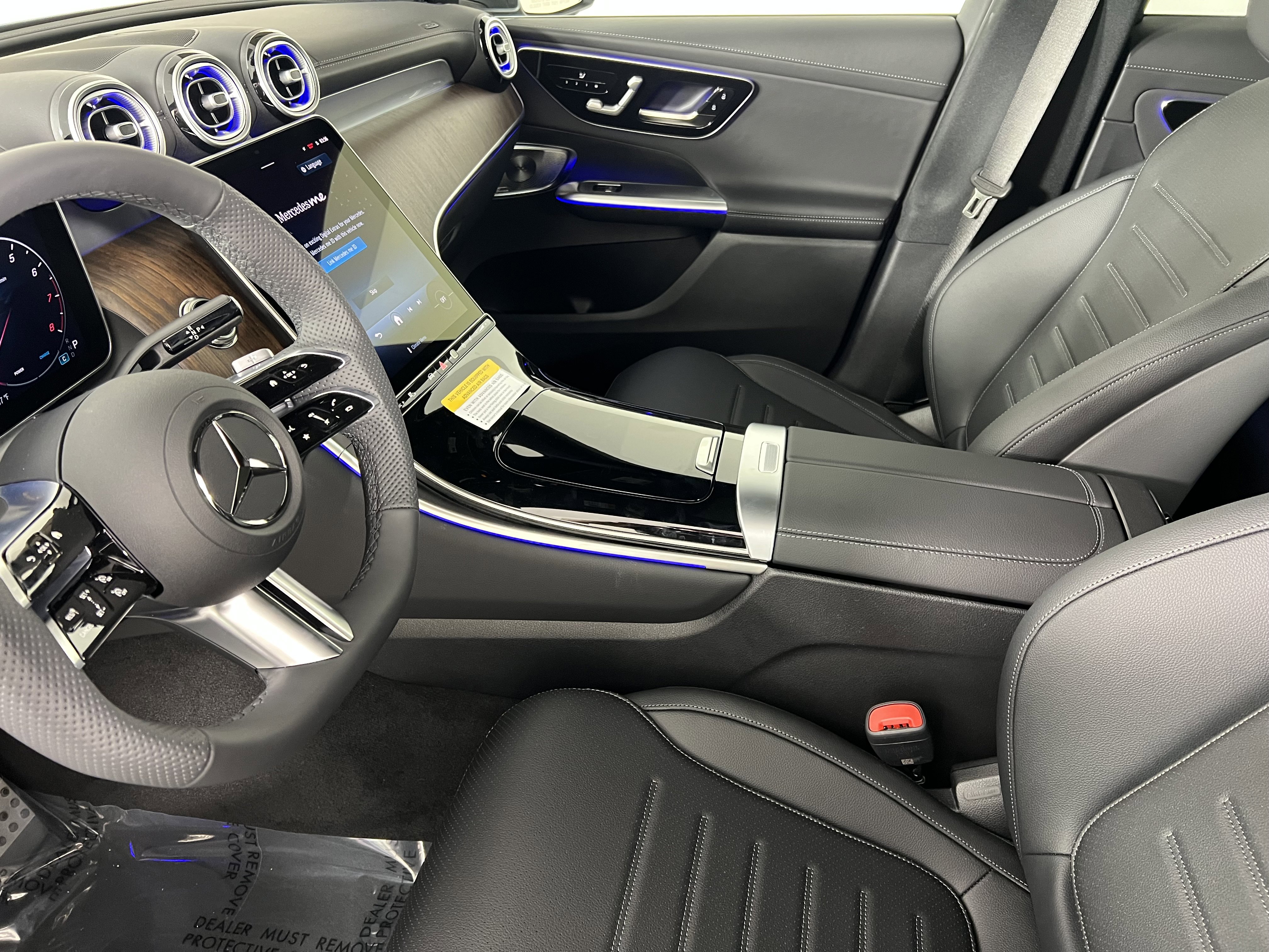 New 2026 Mercedes-Benz GLC 300 4MATIC image 4