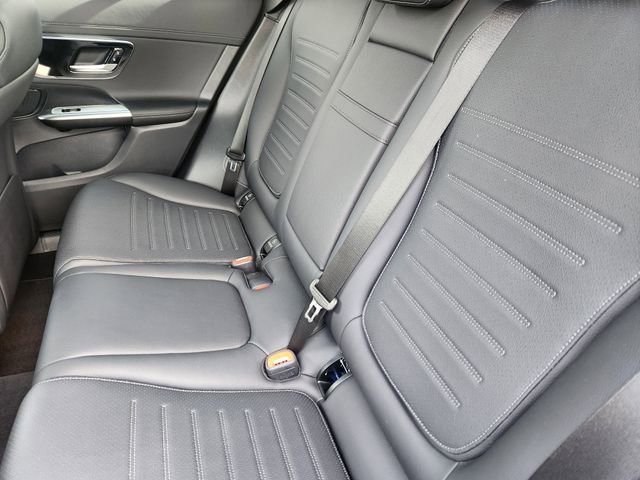 Certified 2026 Mercedes-Benz GLC 300 4MATIC image 12