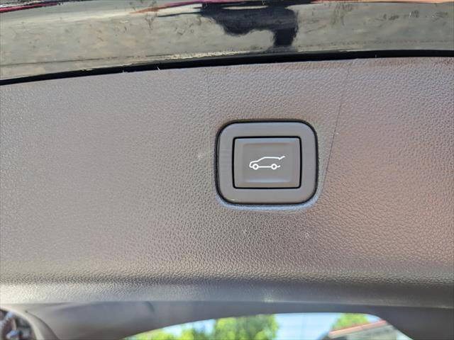 Used 2024 Chevrolet Blazer LT w/ Midnight/Sport Edition FWD image 15