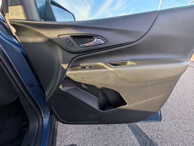 Used 2024 Chevrolet Equinox LT FWD image 5