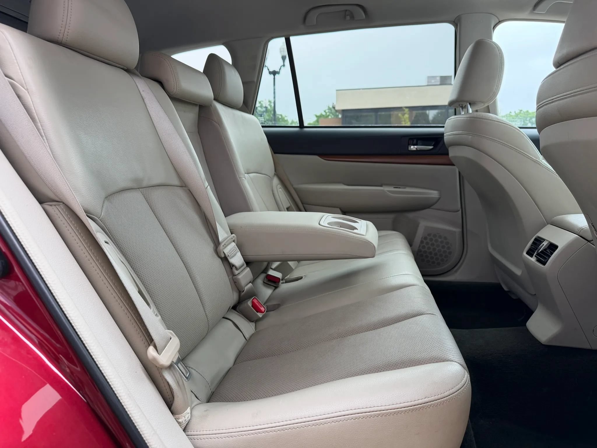 Used 2014 Subaru Outback 3.6R Limited AWD/4WD image 14