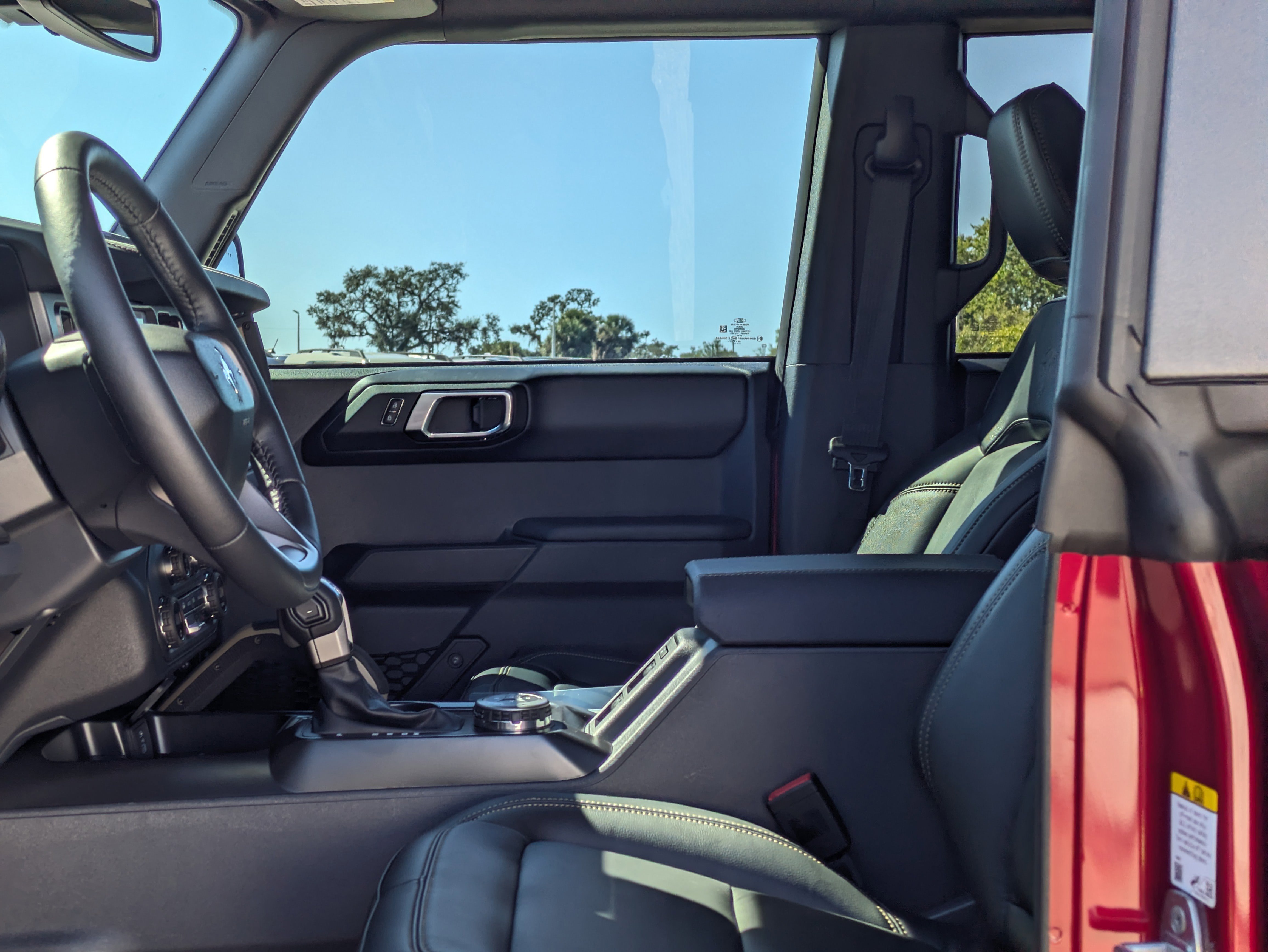 New 2025 Ford Bronco Badlands image 37