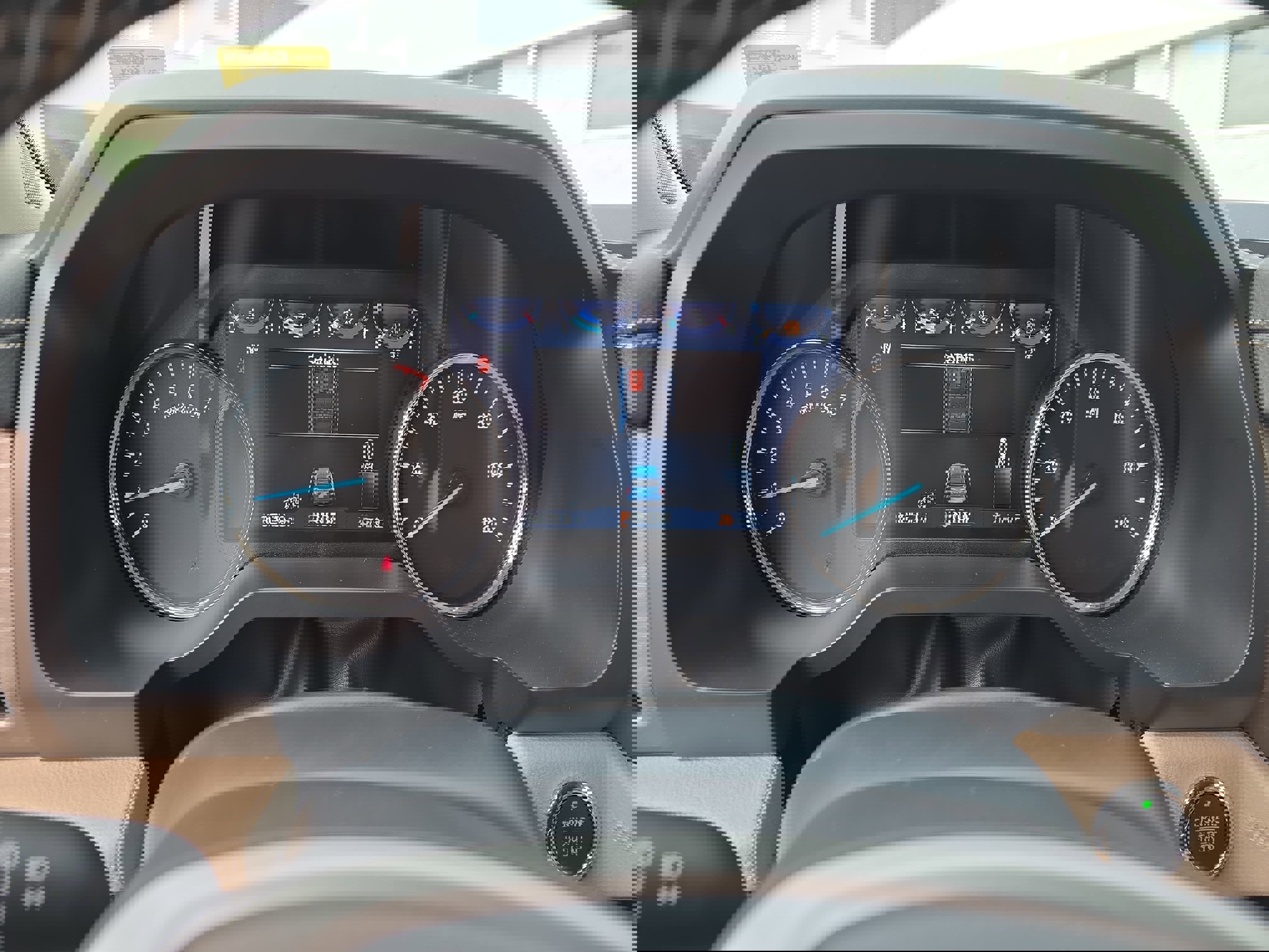 Used 2024 Ford Expedition Limited image 21