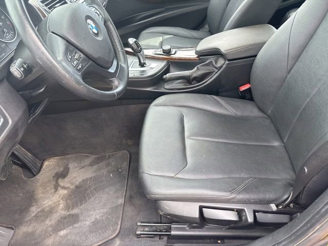 Used 2016 BMW 320i xDrive Sedan AWD/4WD image 15