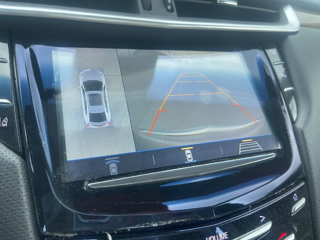 Used 2018 Cadillac XTS Luxury w/ Driver Awareness Package AWD/4WD image 18