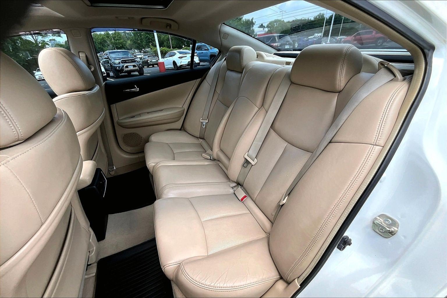 Used 2014 Nissan Maxima 3.5 SV w/ Premium Package FWD image 24