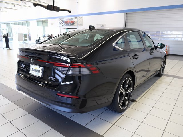 New 2025 Honda Accord Sport image 2