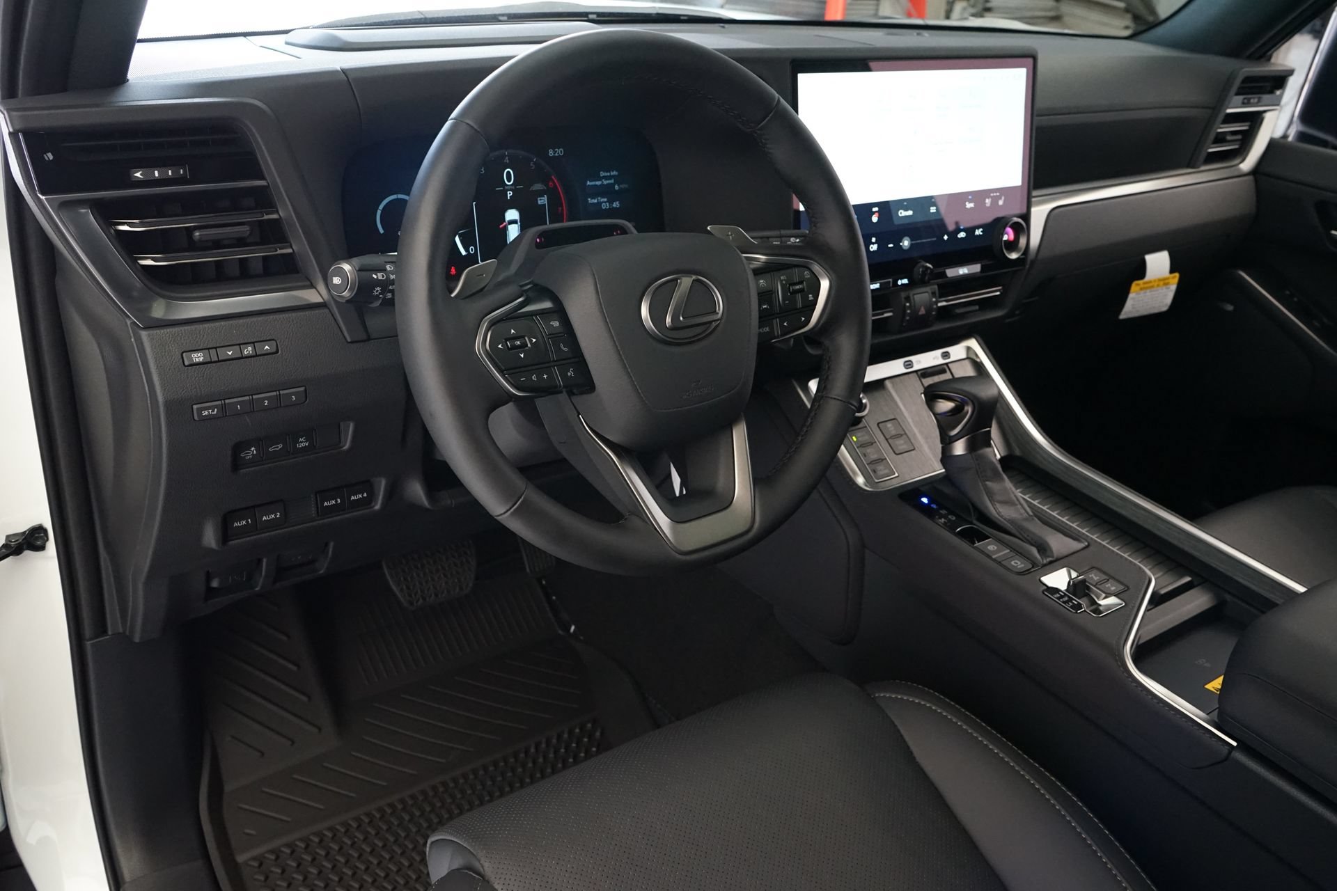 Used 2026 Lexus GX 550 w/ Accessory Package (CT) AWD/4WD image 7