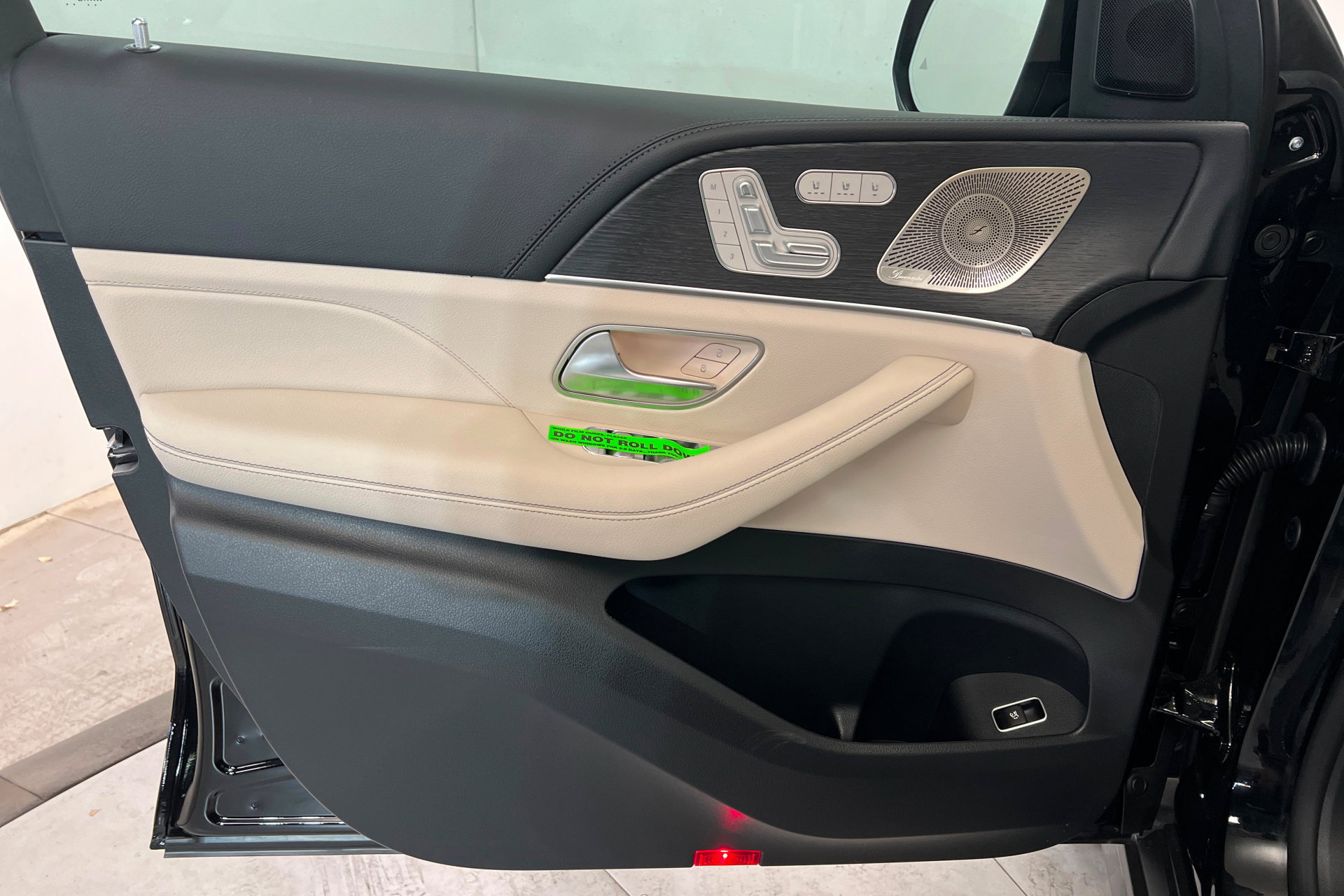 New 2026 Mercedes-Benz GLS 450 GLS 450 image 14