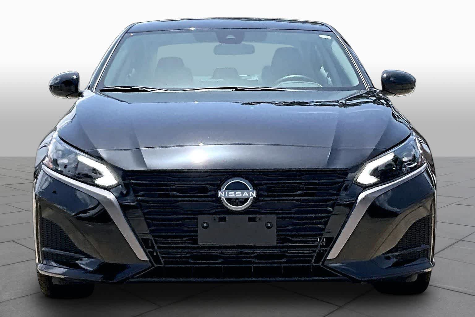 New 2026 Nissan Altima 2.5 SV w/ SV Special Edition Package FWD image 3