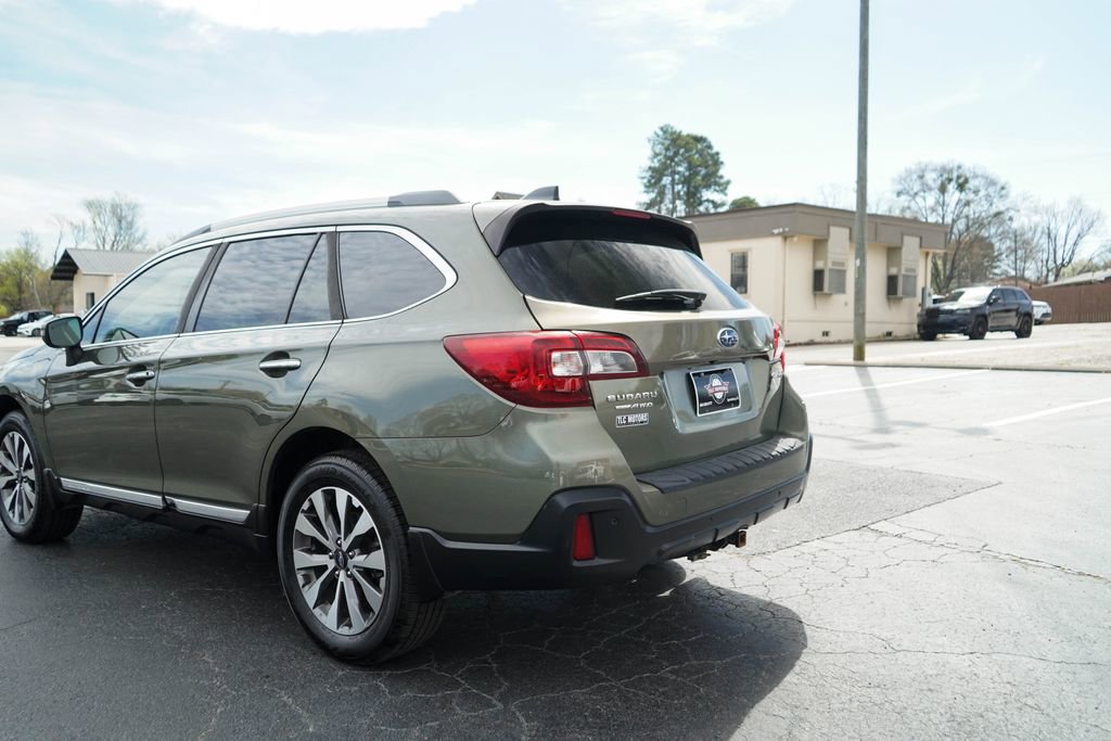 Used 2019 Subaru Outback 2.5i Touring image 14