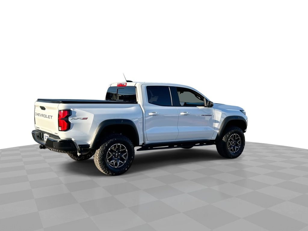 Used 2026 Chevrolet Colorado ZR2 image 8