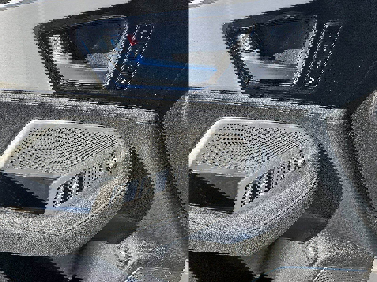 Used 2024 Acura MDX FWD image 29