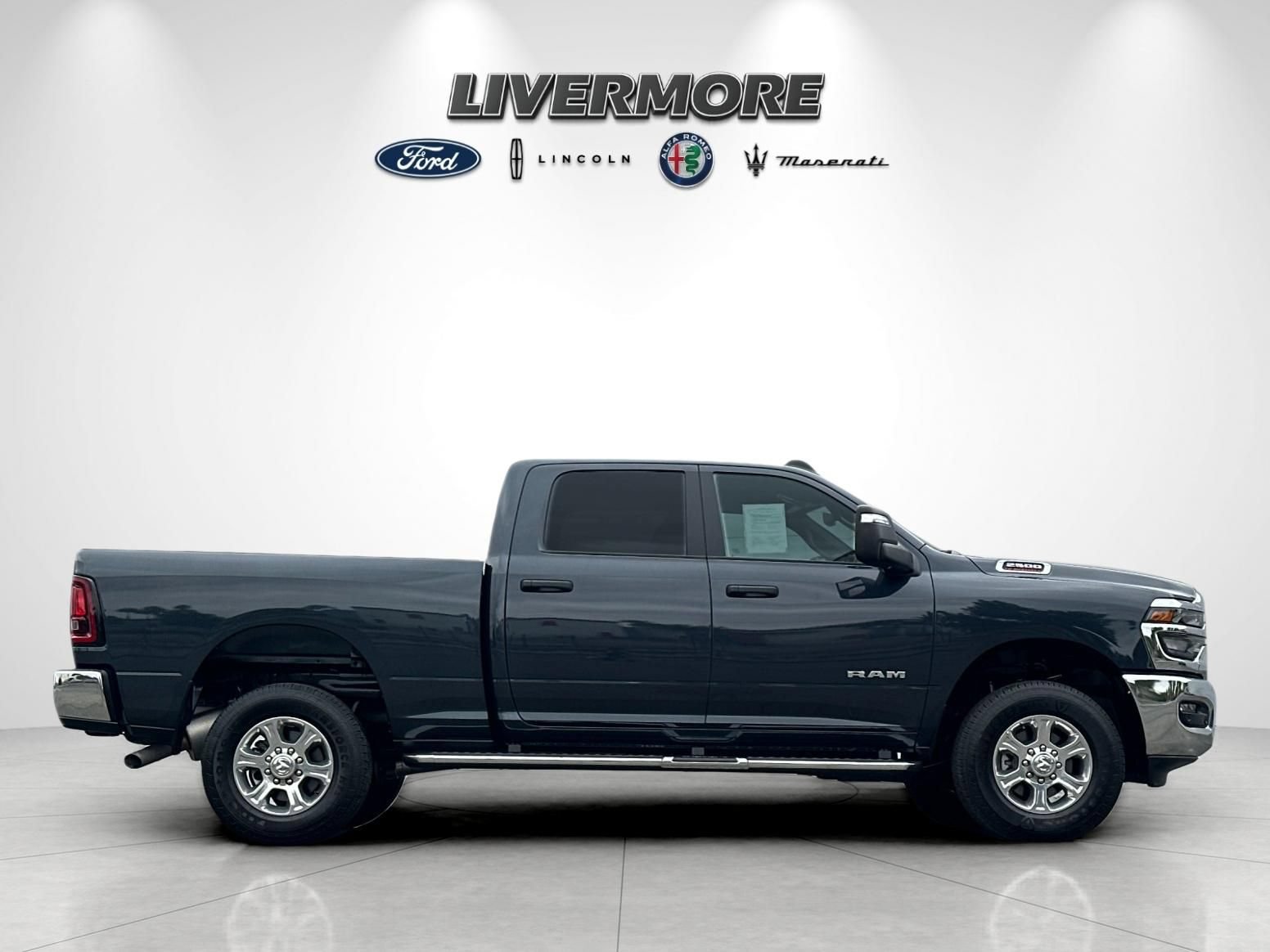 Used 2026 RAM 2500 Big Horn AWD/4WD image 2